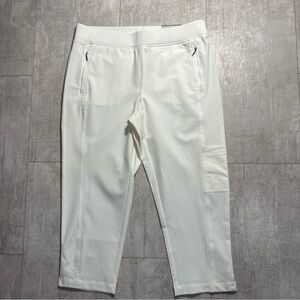 NWT Chicos zenergy White Casual Pants crop Zipper Pockets Sz L 12 (Chicos Sz 2)